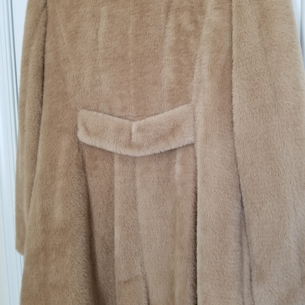 DKNY Women's Wool Coat NEW - Picture 6 of 10